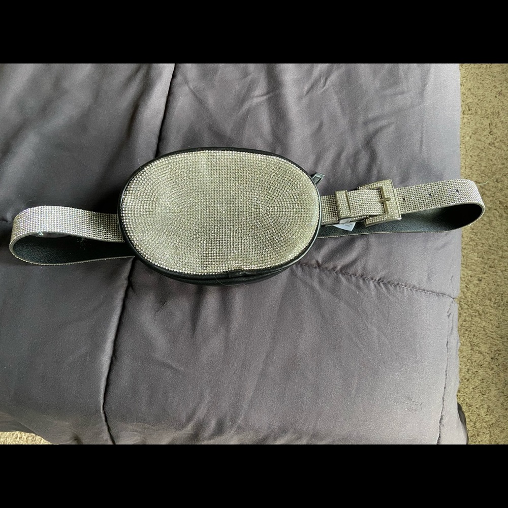 Fanny pack